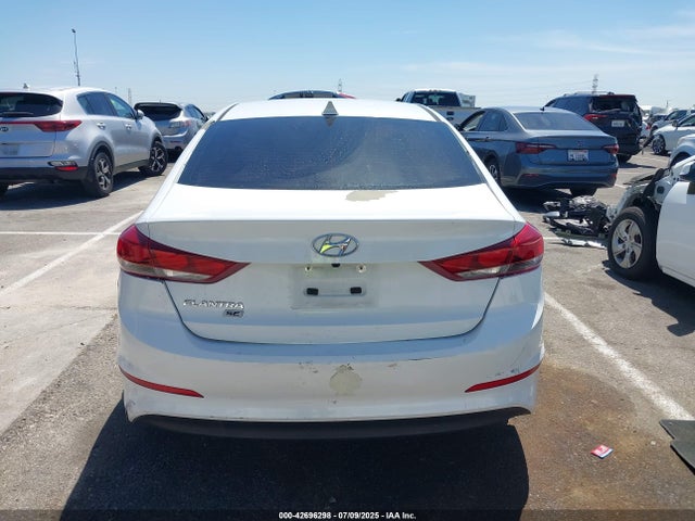 Hyundai Elantra 2017 5NPD74LF4HH061077 Image 15