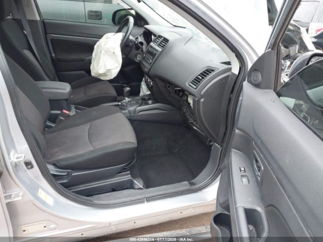 2017 MITSUBISHI OUTLANDER SPORT JA4AP3AU9HZ000745 Photo 4