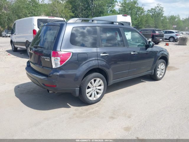 2012 SUBARU FORESTER JF2SHAEC4CH427814 Photo 3