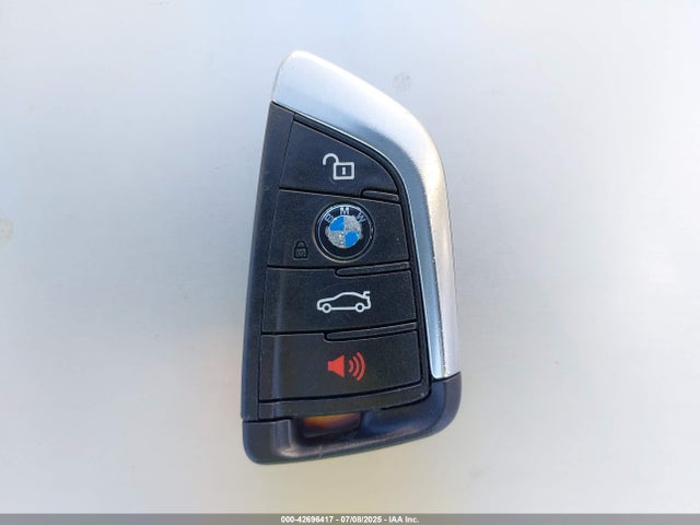 5UXTR7C52KLF37524 BMW 2019