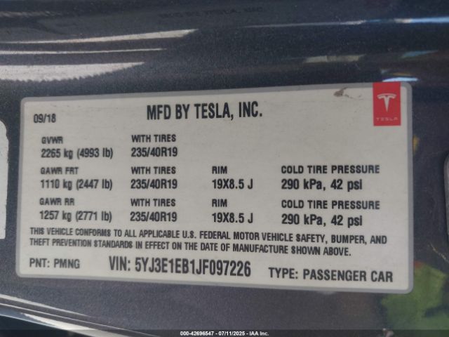 2018 TESLA MODEL 3 5YJ3E1EB1JF097226 Photo 8