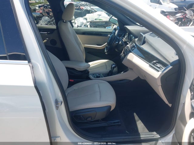 WBXHU7C3XJ3H43969 BMW X1