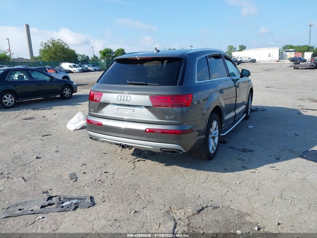 2018 AUDI Q7 WA1LAAF74JD050828 Photo 3