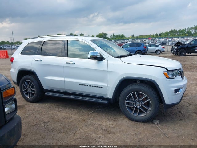 1C4RJFBG2HC942076 Jeep Grand Cherokee