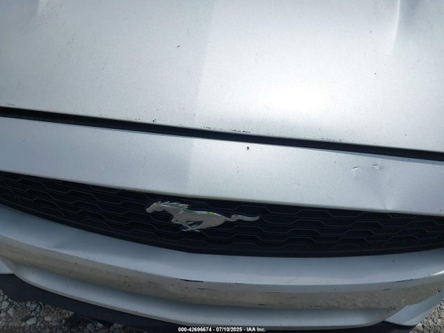 1FATP8UH9G5295934 Ford Mustang