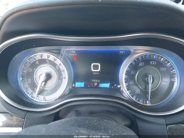 Chrysler 300 2016 2C3CCAKG1GH111526 Image 7