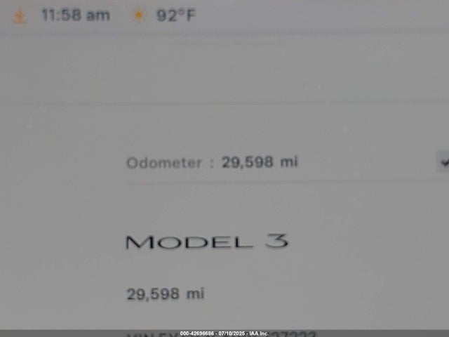 5YJ3E1EA9RF727223 Tesla 2024