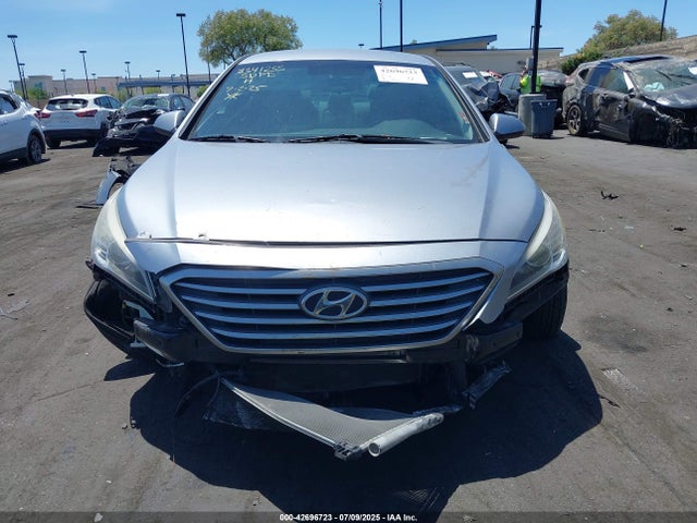 5NPE24AF5HH567443 Hyundai 2017