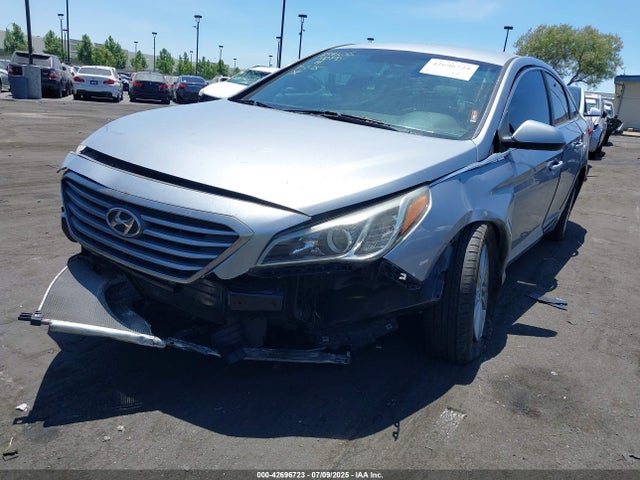 5NPE24AF5HH567443 Hyundai 2017
