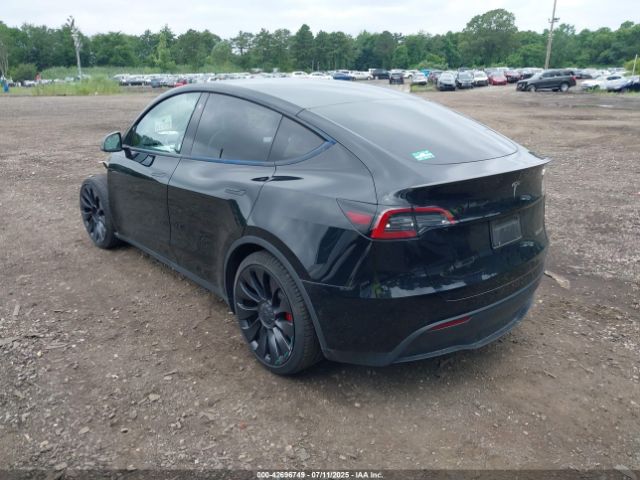 2022 TESLA MODEL Y 7SAYGDEF8NF564980 Photo 2