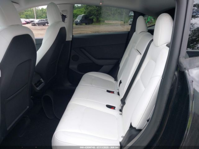 2022 TESLA MODEL Y 7SAYGDEF8NF564980 Photo 7
