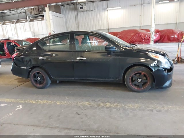 3N1CN7AP9JL813315 Nissan 2018