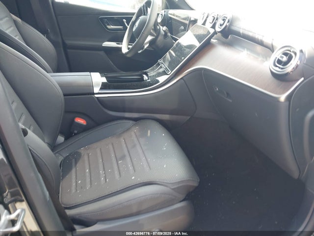 W1NKM4HB9SF322381 Mercedes-Benz m254