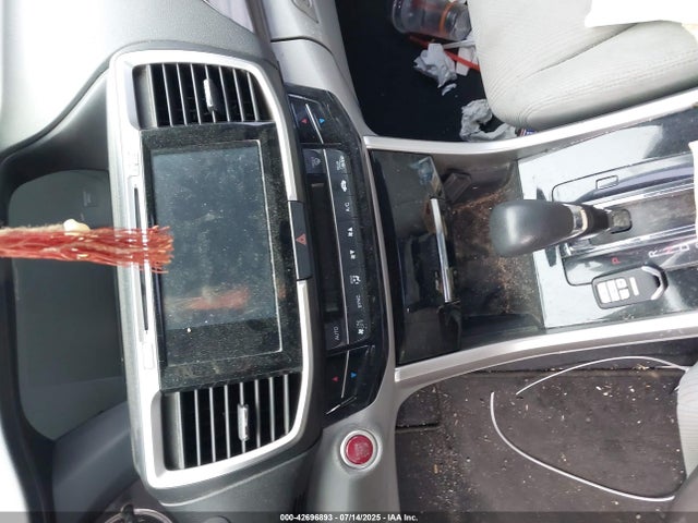 1HGCR2F73GA053316 Honda k24w1