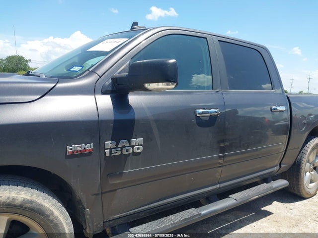 RAM 1500 2016 3C6RR6LT4GG301051 Image 14