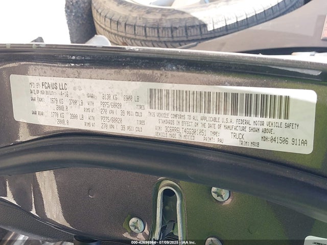 RAM 1500 2016 3C6RR6LT4GG301051 Image 9