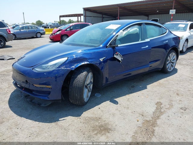 2018 TESLA MODEL 3 5YJ3E1EB8JF187375 Photo 1