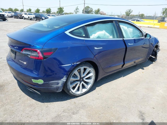 2018 TESLA MODEL 3 5YJ3E1EB8JF187375 Photo 3