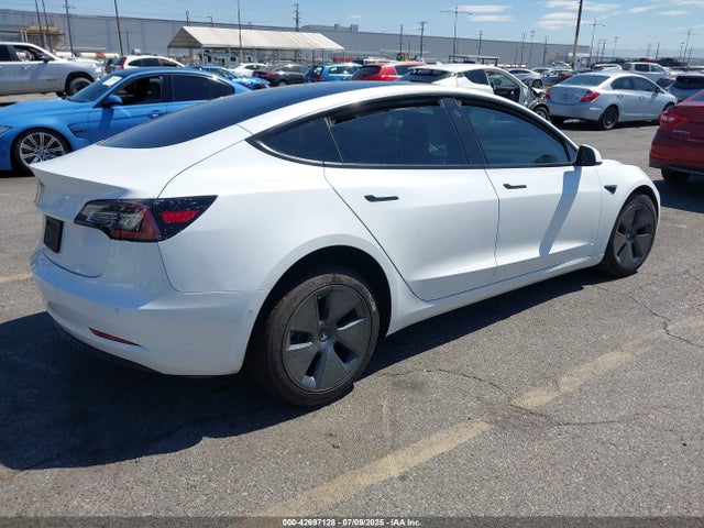 2022 TESLA MODEL 3 5YJ3E1EA6NF116012 Photo 3