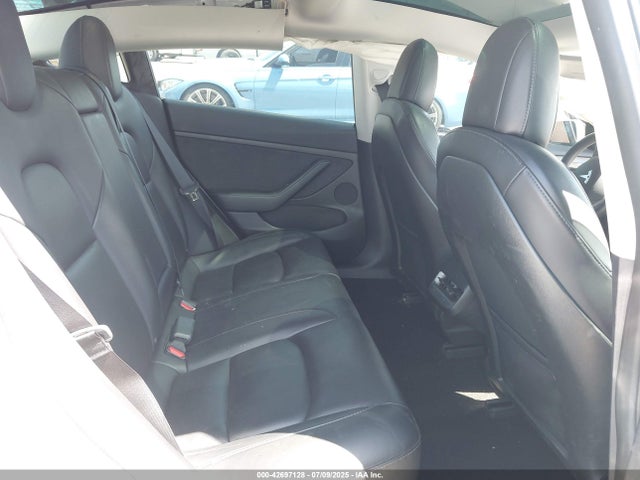 2022 TESLA MODEL 3 5YJ3E1EA6NF116012 Photo 7