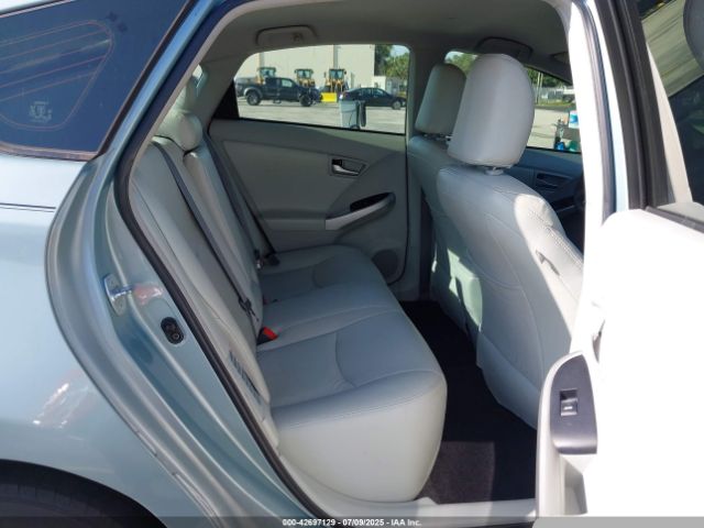2014 TOYOTA PRIUS JTDKN3DU3E1804657 Photo 7