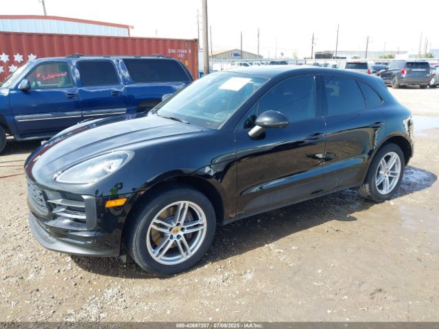 2021 PORSCHE MACAN WP1AA2A57MLB10702 Photo 1
