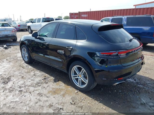 2021 PORSCHE MACAN WP1AA2A57MLB10702 Photo 2