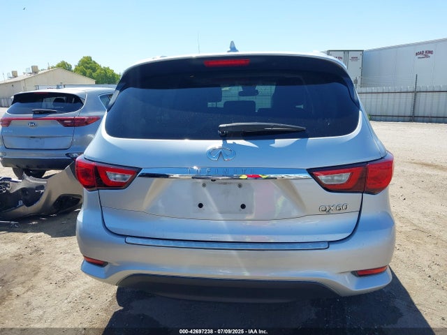 5N1AL0MM4GC509635 Infiniti 2016