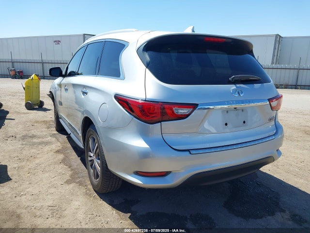 5N1AL0MM4GC509635 Infiniti 2016