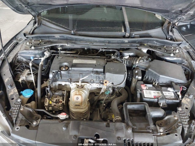 Honda k24w1 2014 1HGCR2F51EA045257 Image 10