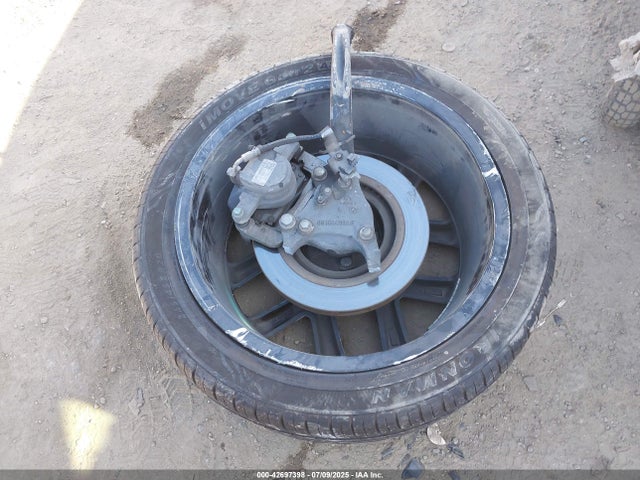 2C3CDZAG4KH596721 Dodge 2019
