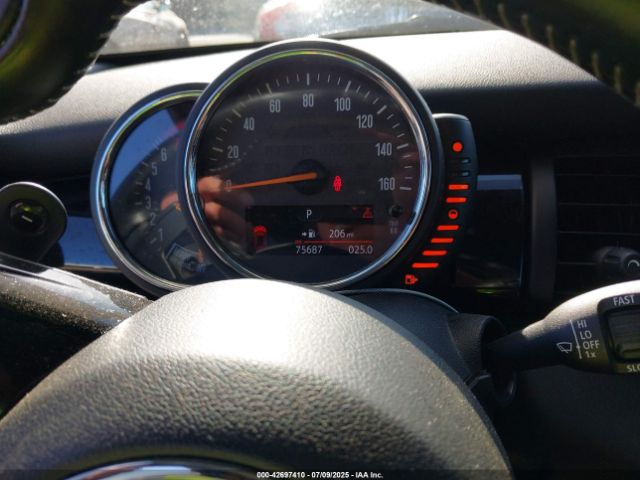 2017 MINI HARDTOP WMWXP7C58H3B93583 Photo 6