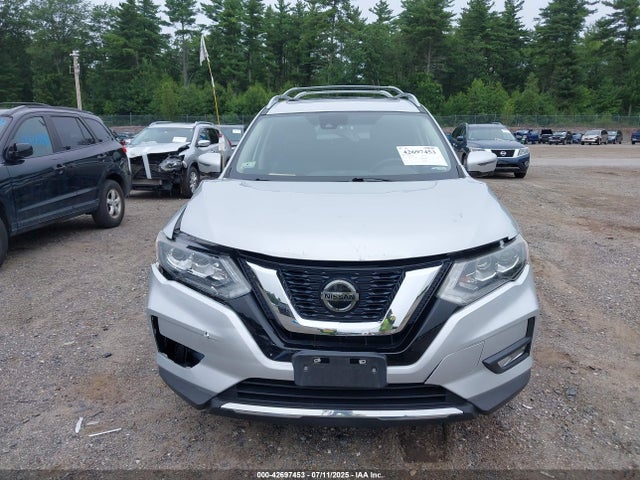 5N1AT2MV3JC832277 Nissan Rogue