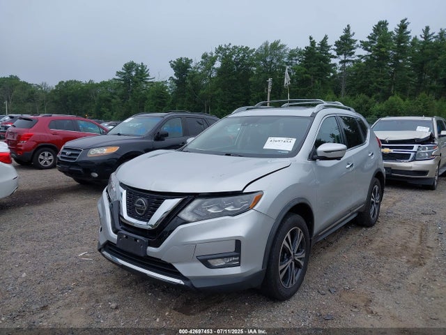 5N1AT2MV3JC832277 Nissan Rogue