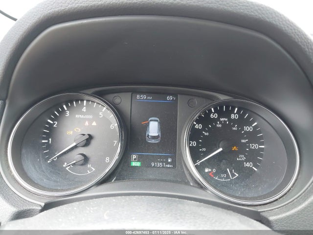 5N1AT2MV3JC832277 Nissan Rogue