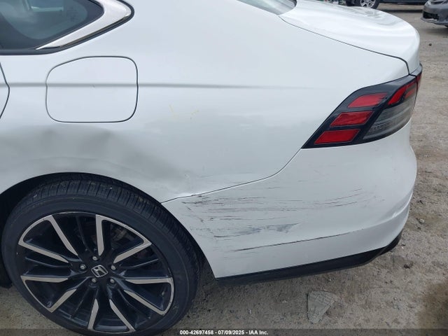 1HGCY2F81PA037420 Honda lfc5