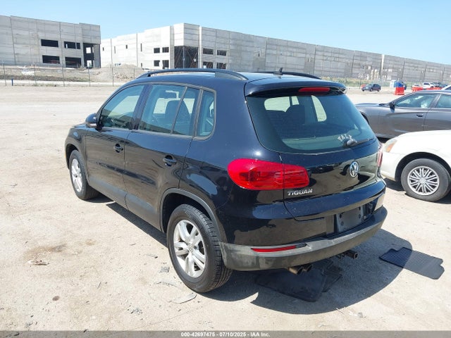 WVGBV7AX6GW582977 Volkswagen Tiguan