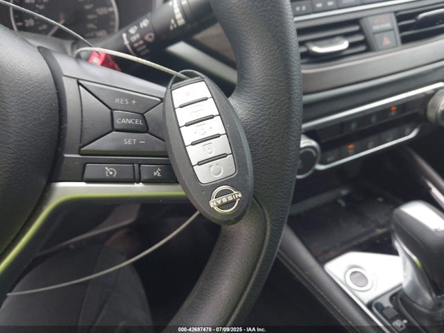 1N4BL4DV1PN377159 Nissan 2023