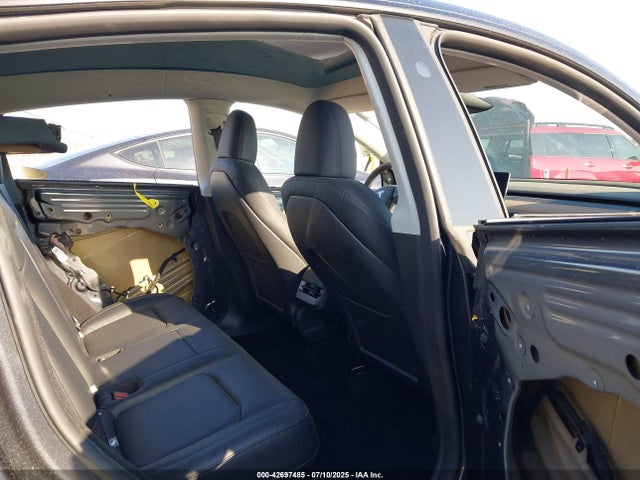 2024 TESLA MODEL Y 7SAYGDEE1RA323790 Photo 7