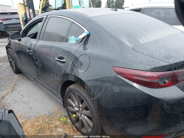 Mazda py 2019 3MZBPADL7KM113049 Image 3