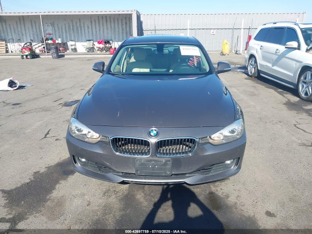 WBA3C1C57EK116483 BMW 2014