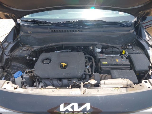 KNDER2AA1R7614638 KIA nu mpi