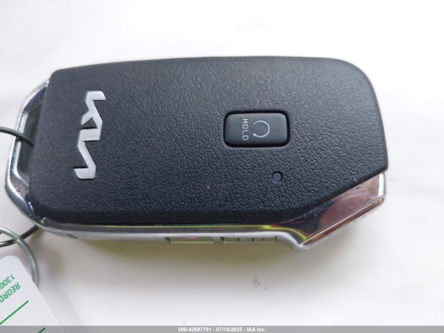 KNDER2AA1R7614638 KIA nu mpi