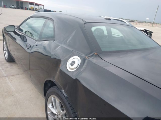 2022 DODGE CHALLENGER 2C3CDZKGXNH227283 Photo 5