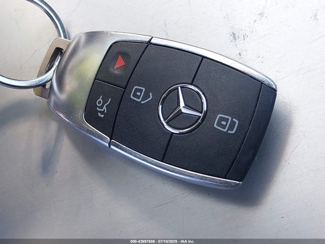 W1N4M4GB9NW197350 Mercedes-Benz m260