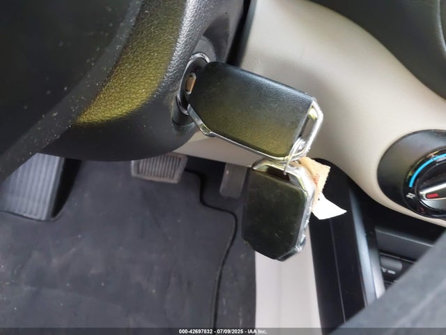 KNDJ23AU7M7139802 KIA mpi nu