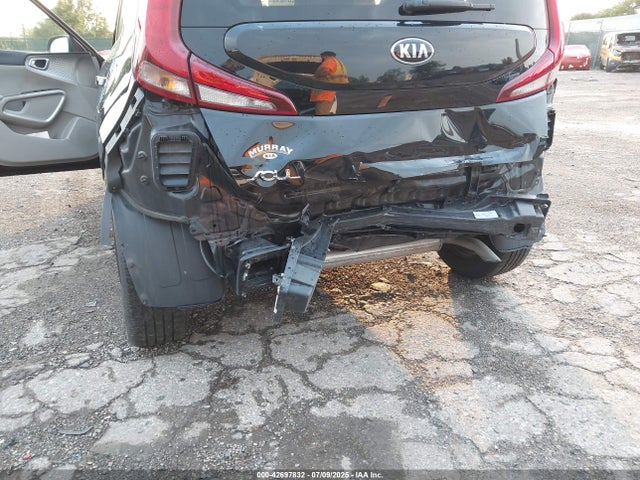 KNDJ23AU7M7139802 KIA mpi nu
