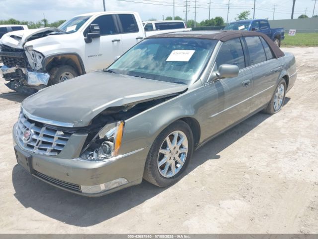 2011 CADILLAC DTS 1G6KD5E68BU150489 Photo 1