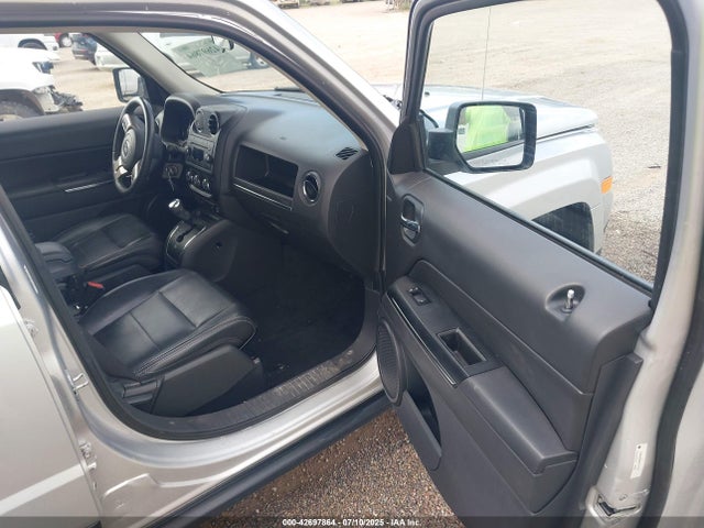 2012 JEEP PATRIOT 1C4NJRCB9CD717157 Photo 4