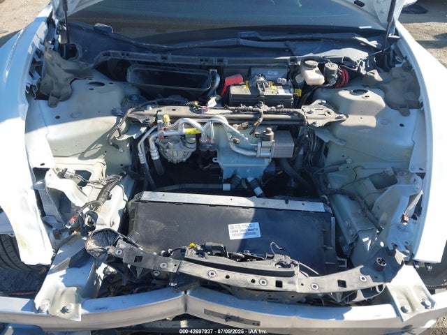 2020 TESLA MODEL 3 5YJ3E1EA0LF738022 Photo 9